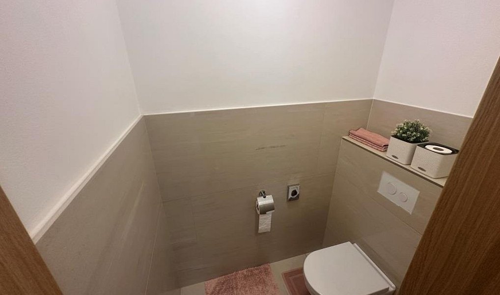 Prodej domu 216 m² s pozemkem 479 m², Praha – náhled fotky 15