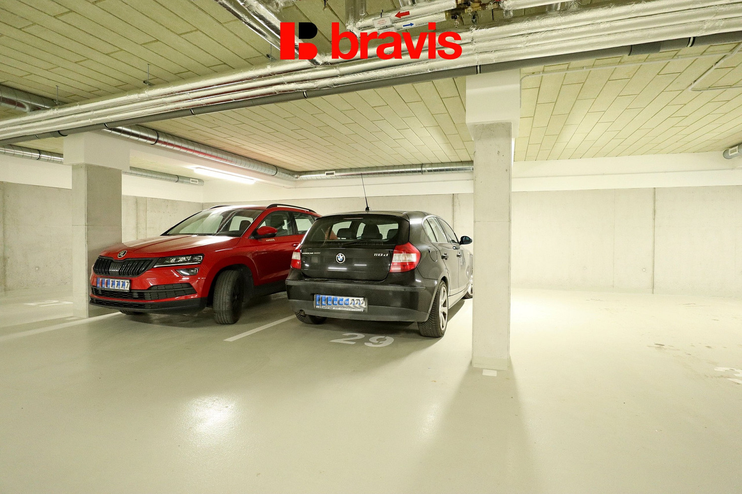 Pronájem garážového stání 12 m2, ulice jižní, brno - horní heršpice — photo 2