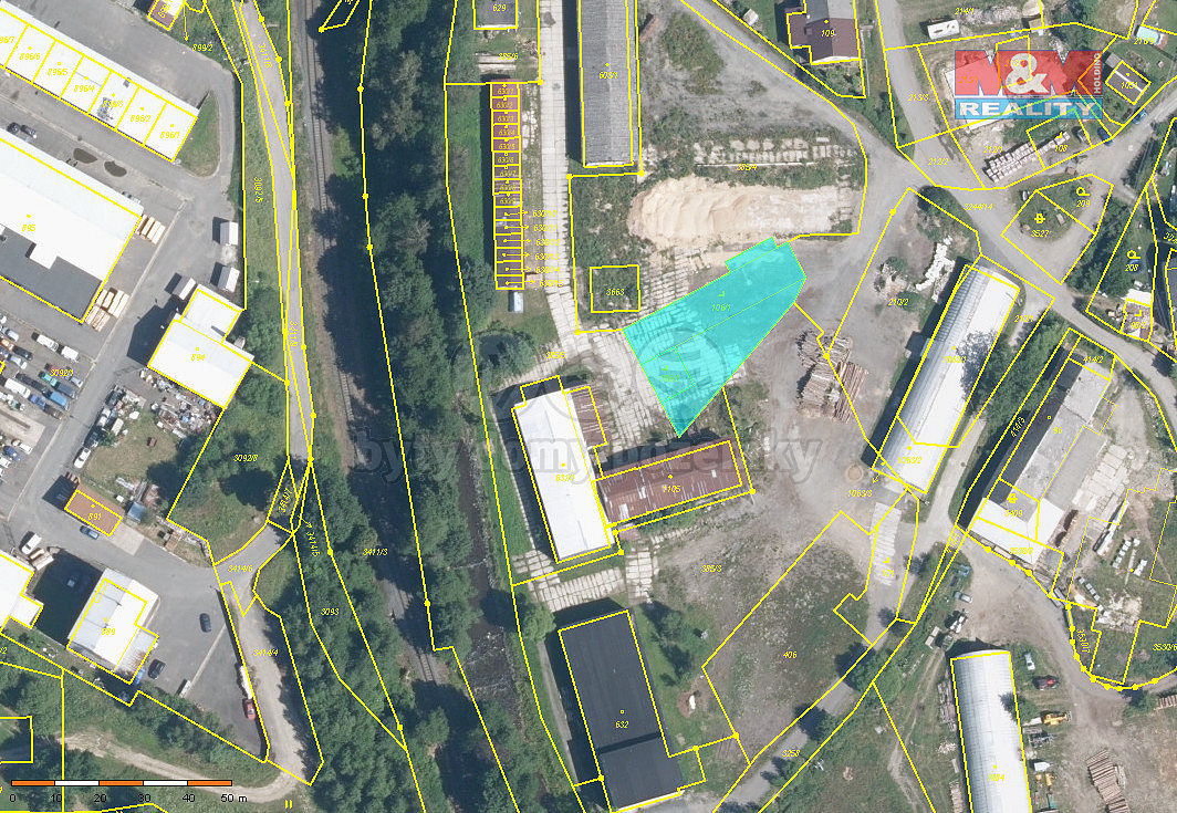 Prodej komerčního pozemku 796 m²