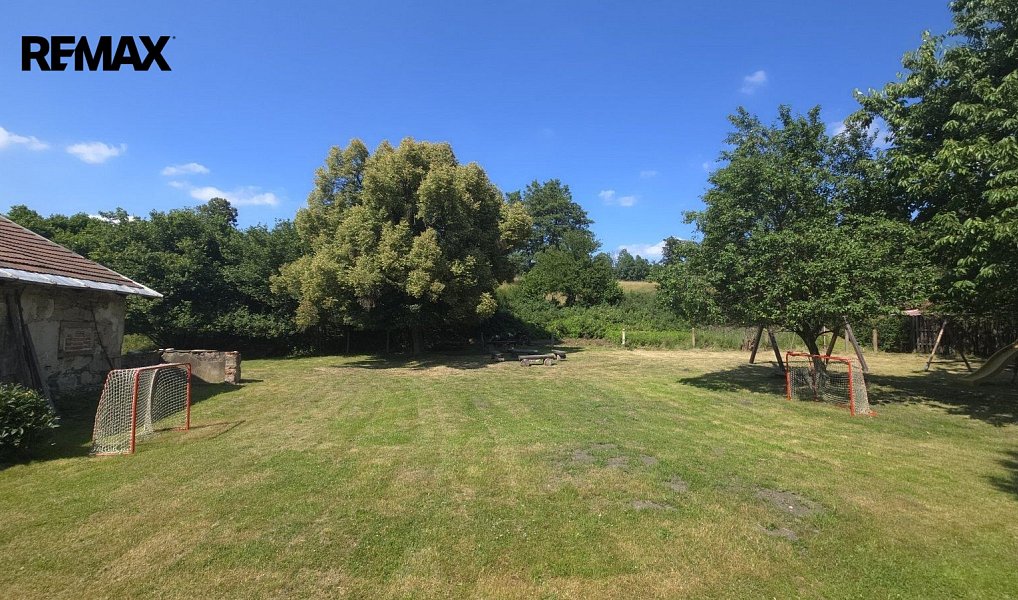 Prodej domu 215 m² s pozemkem 2 012 m², Chřibská – náhled fotky 23