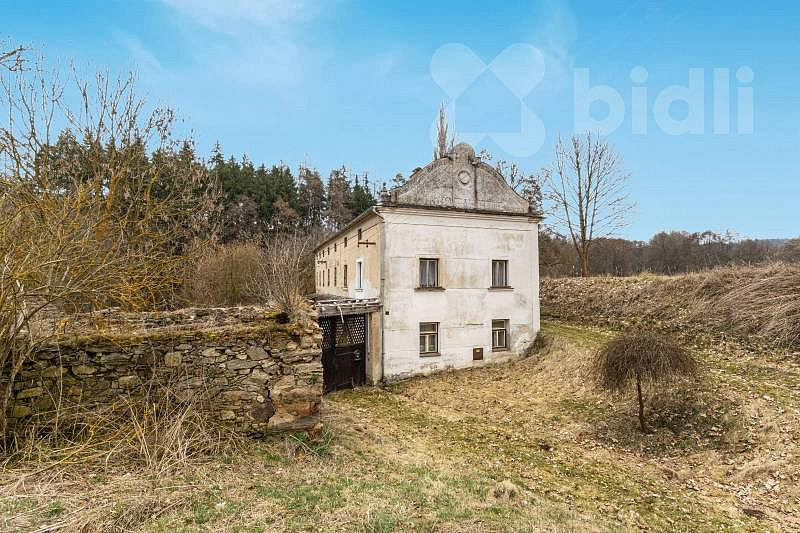 Prodej domu 950 m² s pozemkem 24 944 m² – fotografie 5