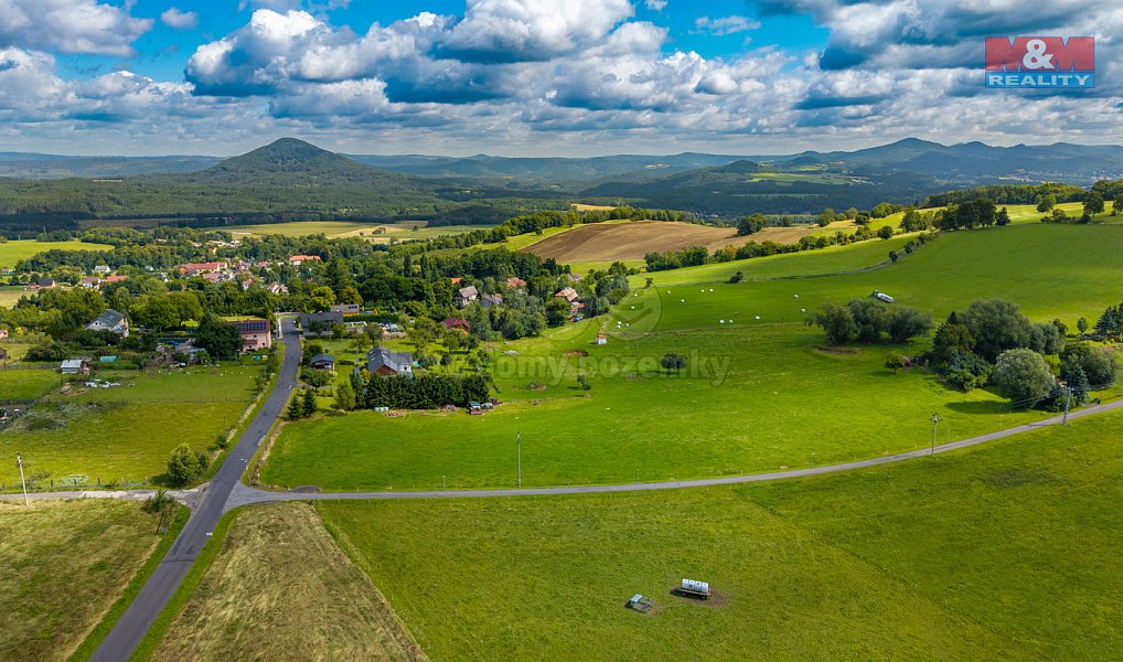 Prodej stavebního pozemku 1 527 m², Huntířov – náhled fotky 20