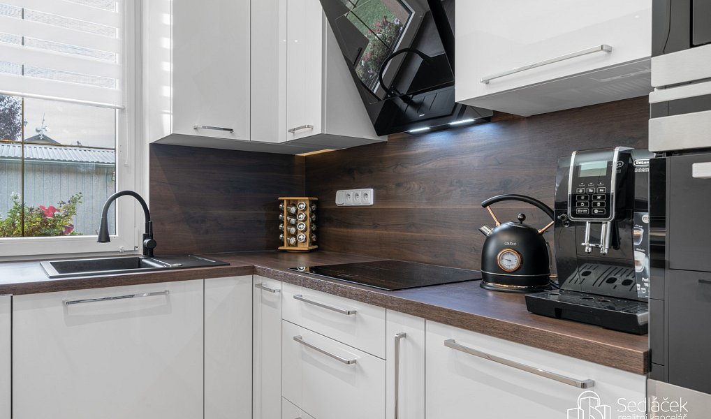 Prodej domu 100 m² s pozemkem 1 272 m², Nové Sedlo – náhled fotky 10