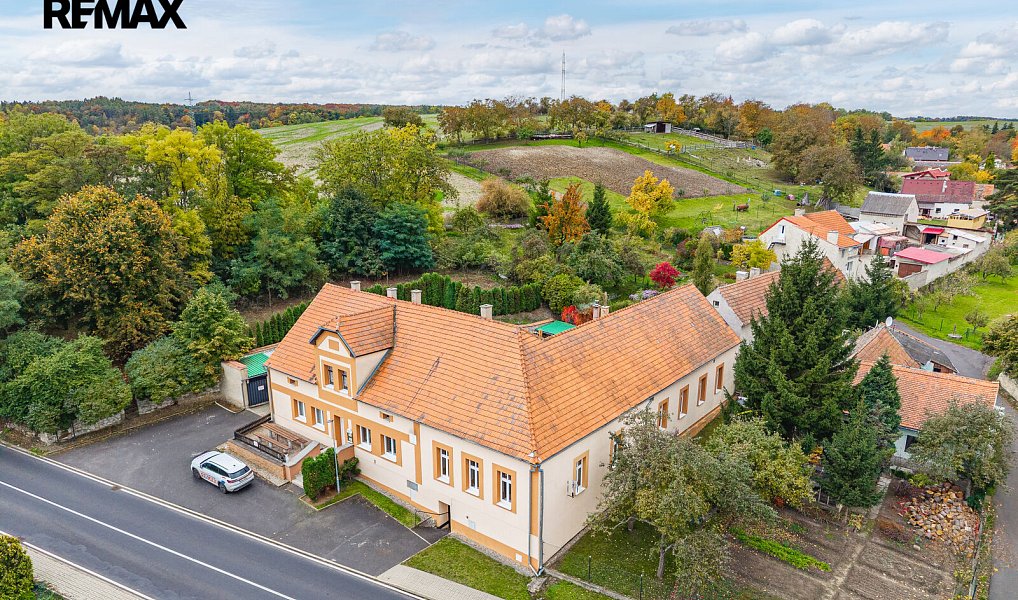 Prodej ubytovacího objektu 670 m², Zbrašín – náhled fotky 4
