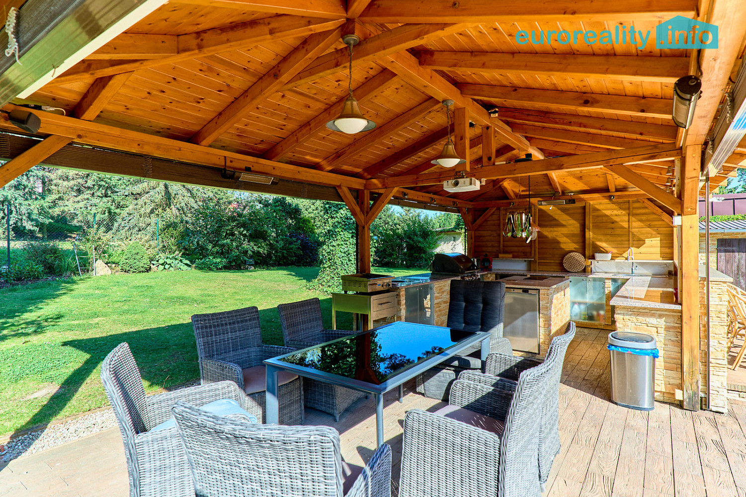Prodej domu 470 m² s pozemkem 682 m² – fotografie 4