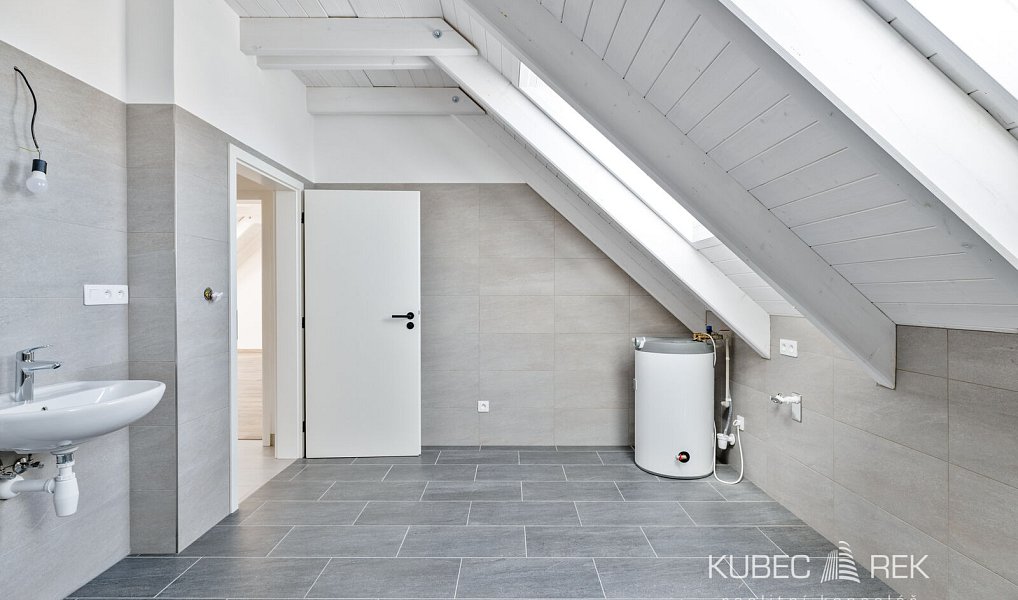 Prodej bytu 2+kk 78 m², Veselí nad Lužnicí – náhled fotky 12