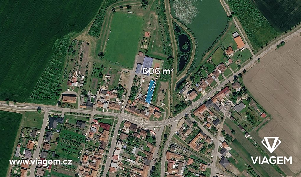 Prodej stavebního pozemku 269 m², Starovice – náhled fotky 2
