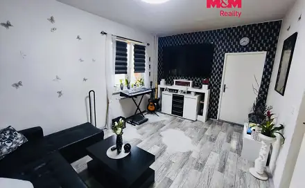 Prodej bytu 3+1 55 m², Kpt. Jaroše, Orlová - Lutyně, okres Karviná