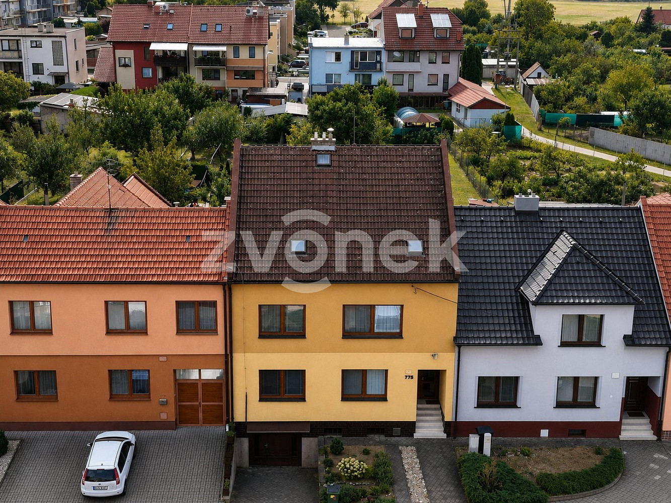 Prodej domu 387 m² s pozemkem 622 m² – fotografie 2
