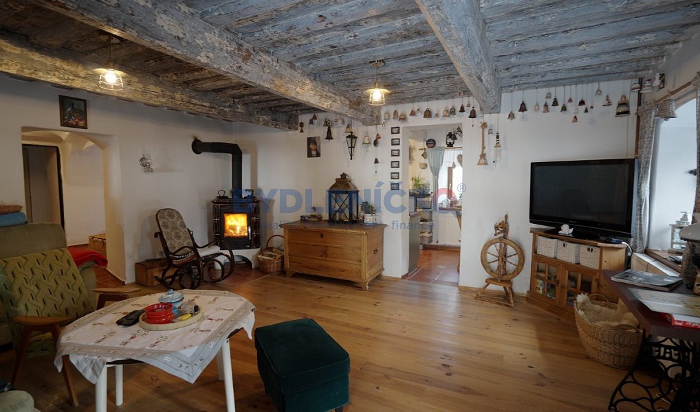 Prodej domu 492 m² s pozemkem 882 m², Horní Planá – náhled fotky 5