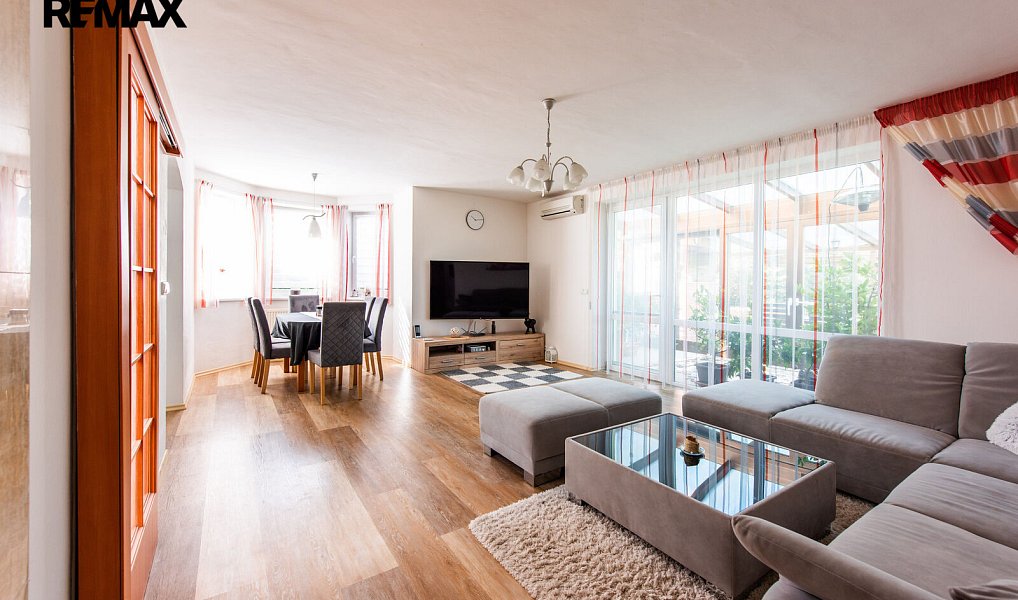 Prodej domu 209 m² s pozemkem 1 446 m², Bedihošť – náhled fotky 14
