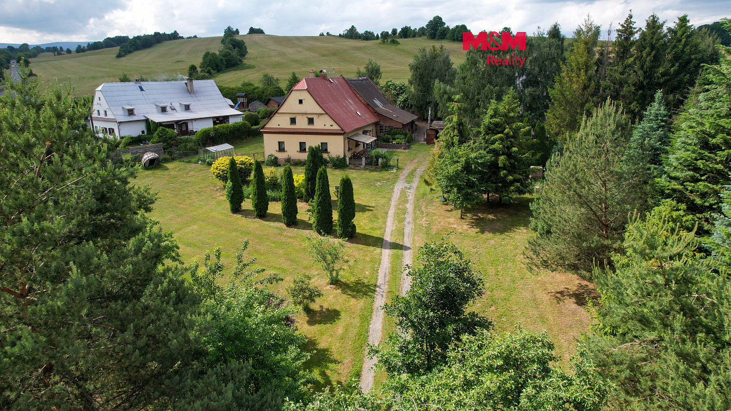 Prodej domu 400 m² s pozemkem 4 477 m²