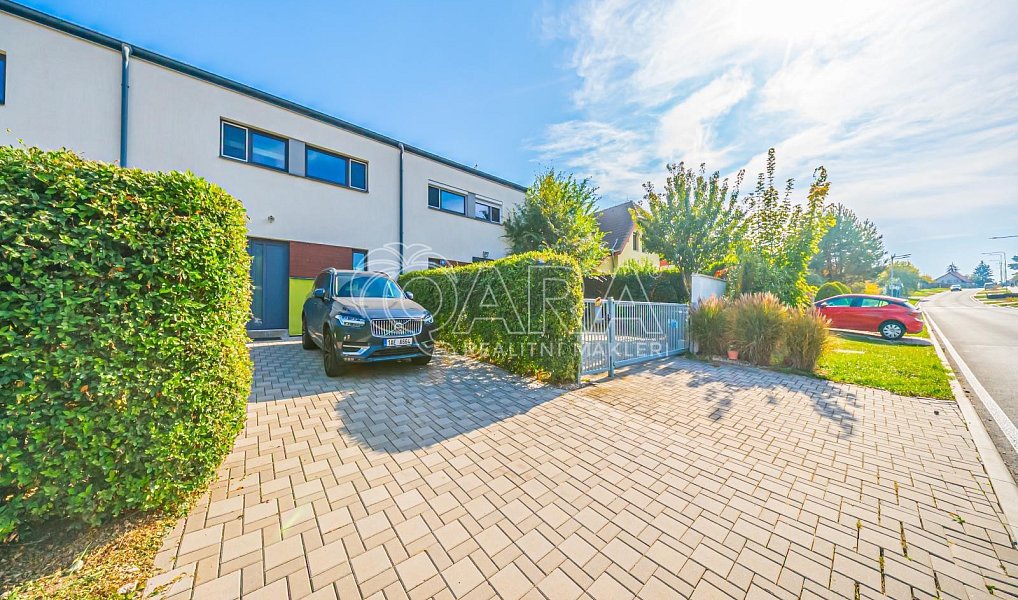 Prodej domu 104 m² s pozemkem 235 m², Hřebeč – náhled fotky 4