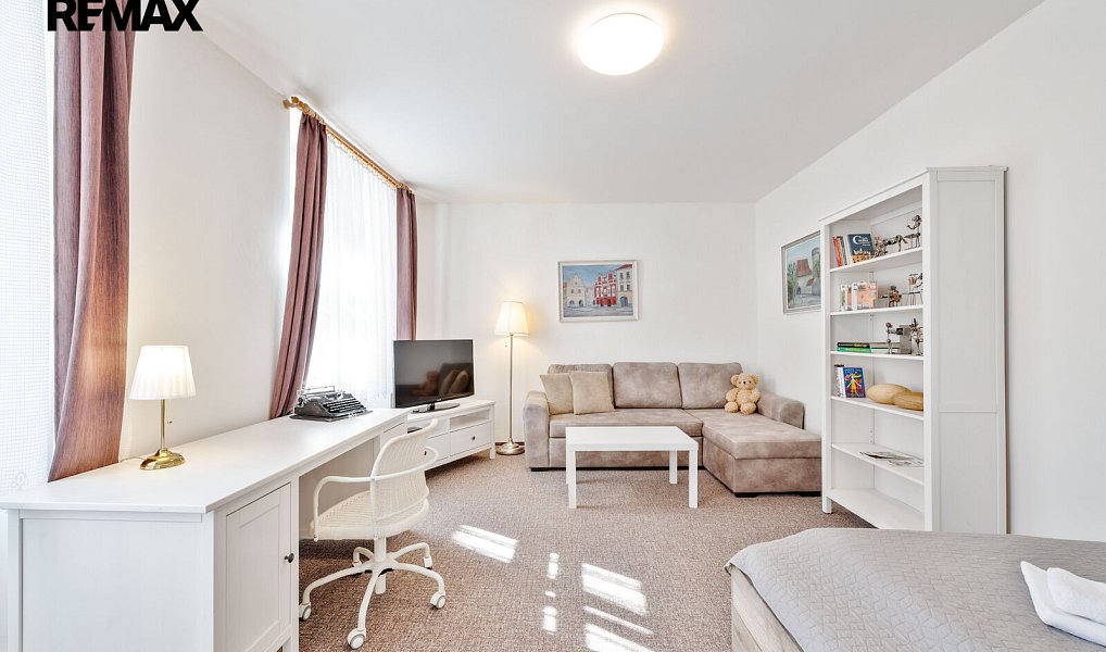 Prodej nájemního domu, činžáku 266 m², Tábor – náhled fotky 22