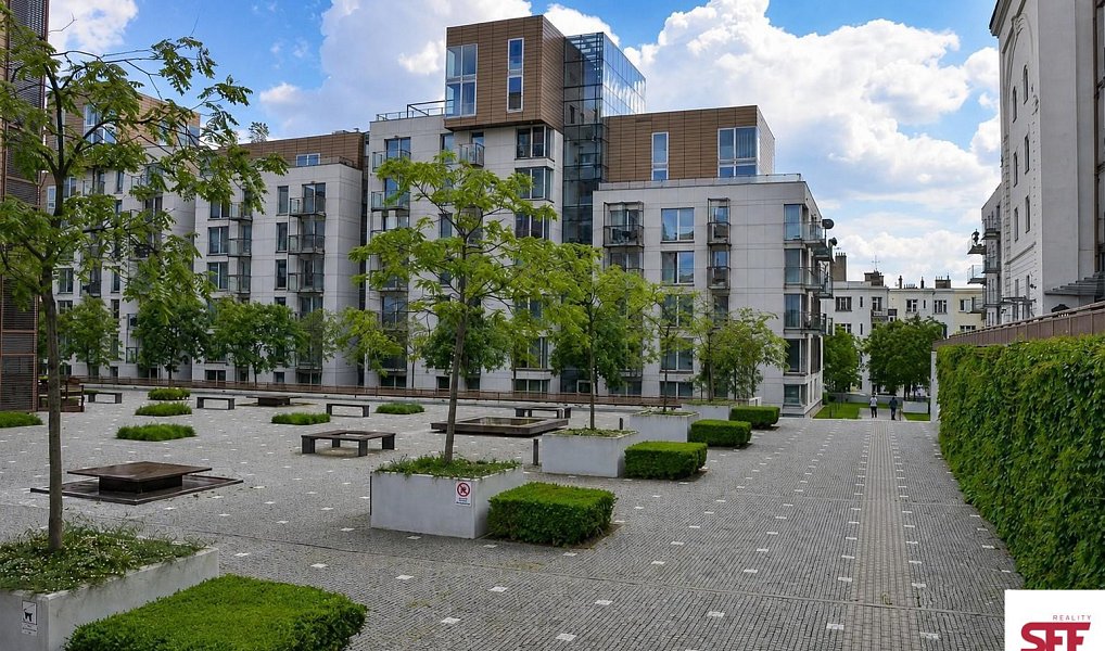 Pronájem bytu 2+kk 55 m², Praha – náhled fotky 15