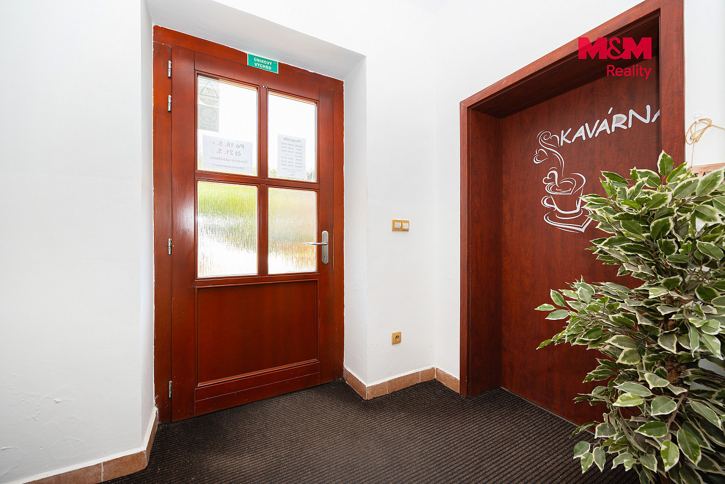 Prodej ubytovacího objektu 340 m² – fotografie 4