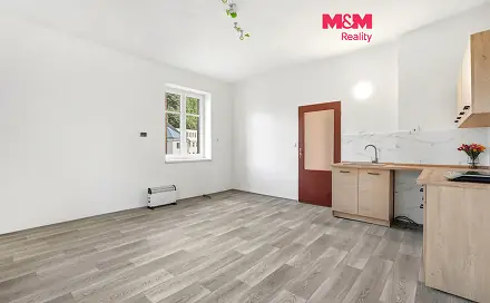 Prodej bytu 1+1 49 m², Souběžná, Jablonec nad Nisou