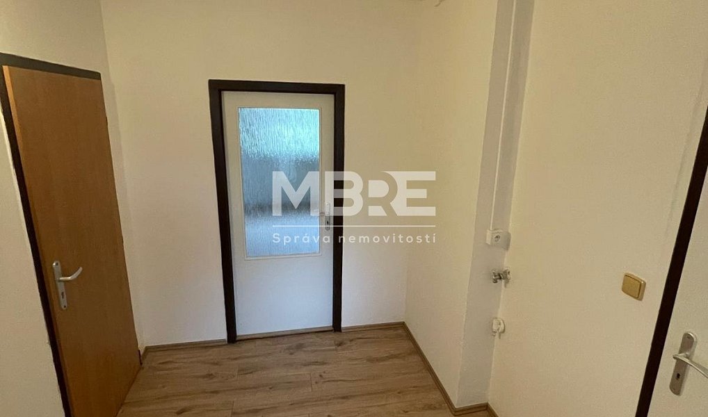 Pronájem bytu 2+kk 42 m², Děčín – náhled fotky 2