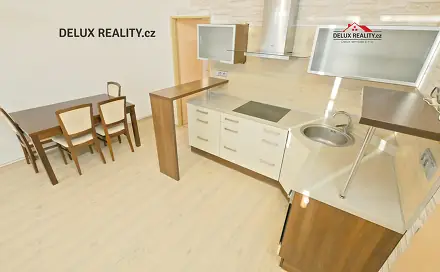 Pronájem bytu 2+kk 65 m², Alšova, Znojmo