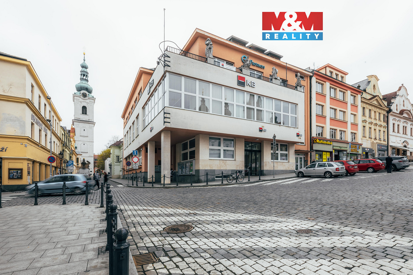 Pronájem kanceláře 396 m²
