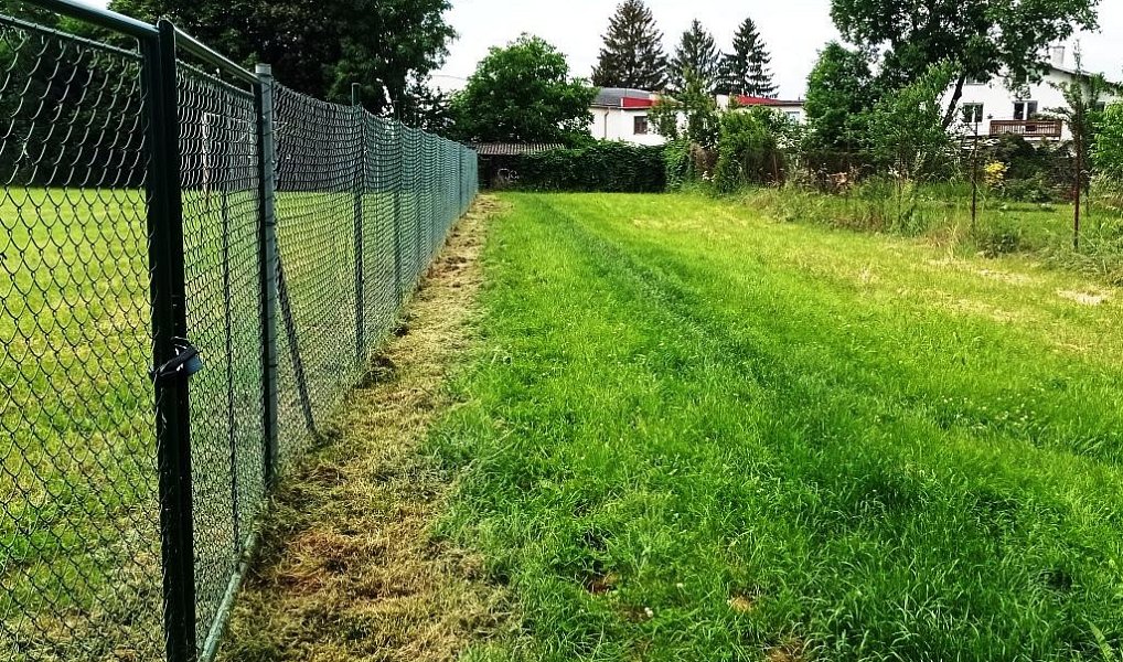 Prodej komerčního pozemku 1 200 m², Uničov – náhled fotky 3