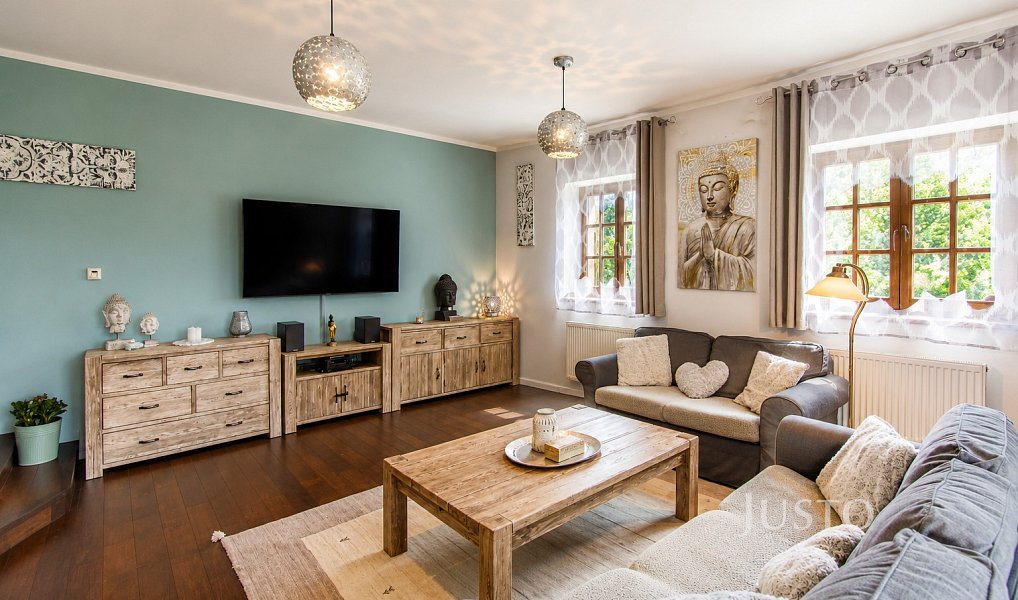 Prodej domu 256 m² s pozemkem 1 947 m², Dlouhá Stráň – náhled fotky 20