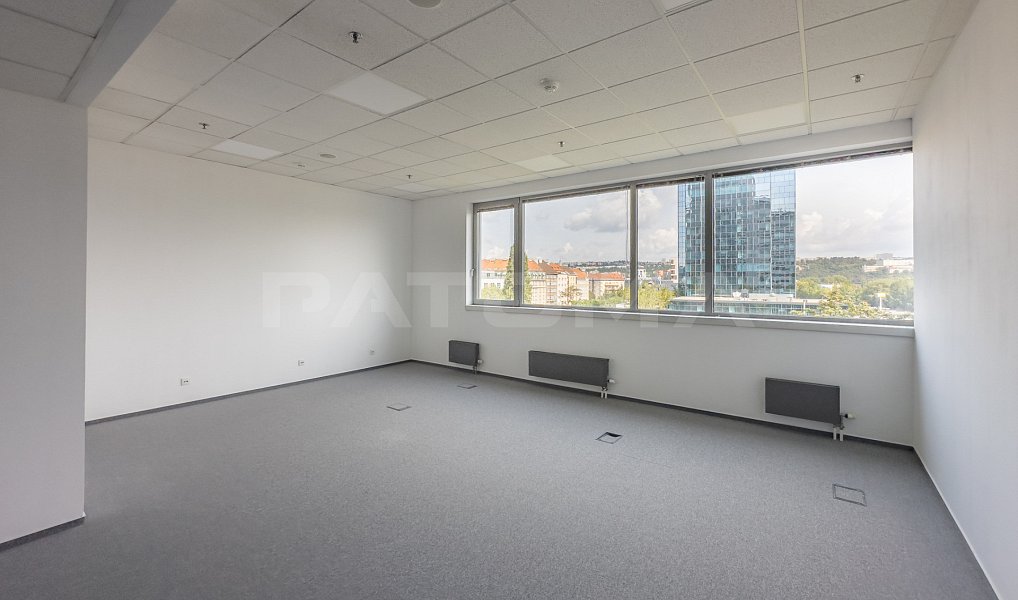 Pronájem kanceláře 307 m², Praha – náhled fotky 6
