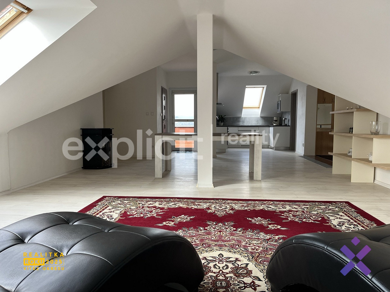 Pronájem bytu 4+kk 155 m² – fotografie 4