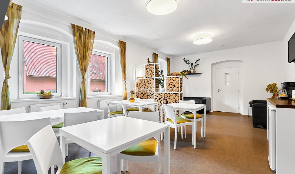 Prodej ubytovacího objektu 400 m², Jáchymov – náhled fotky 12