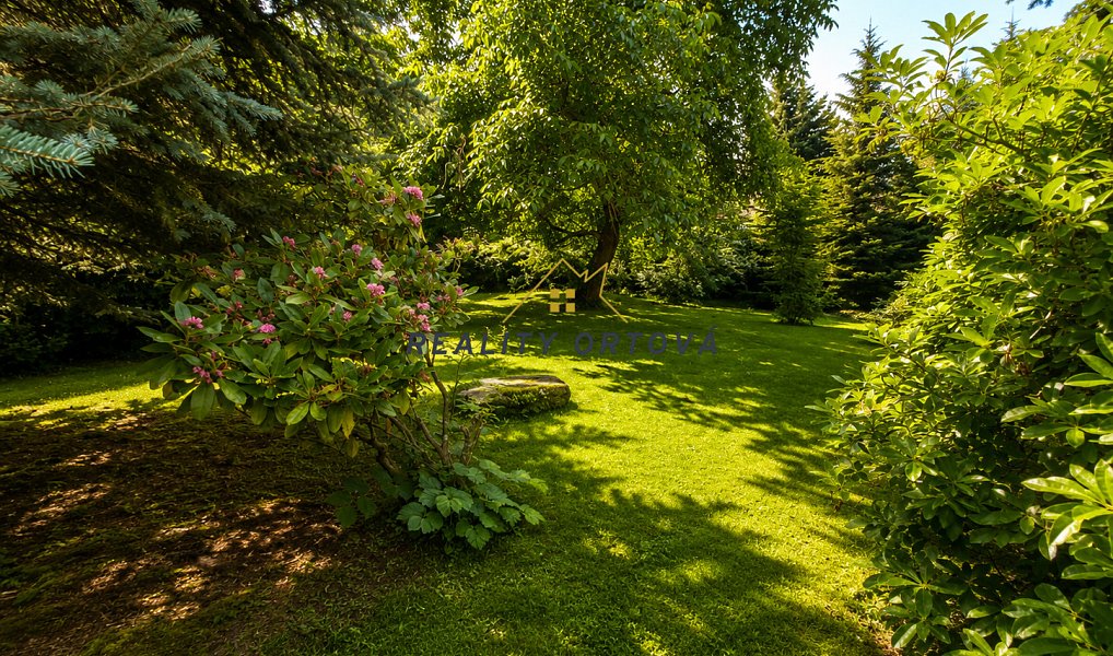 Prodej domu 180 m² s pozemkem 1 830 m², Valkeřice – náhled fotky 25