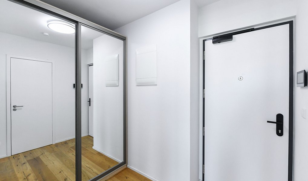 Prodej bytu 2+kk 46 m², Praha – náhled fotky 8