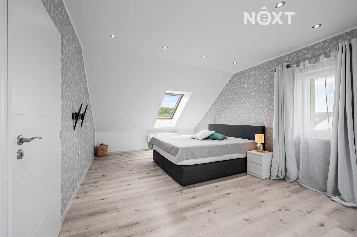 Prodej domu 152 m² s pozemkem 722 m² – fotografie 2