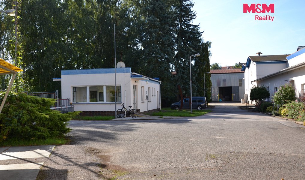 Prodej výrobních prostor 22 000 m², Miletín – náhled fotky 19