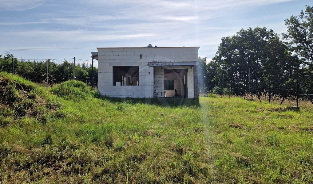 Prodej domu 90 m² s pozemkem 599 m², Dobříš – náhled fotky 2