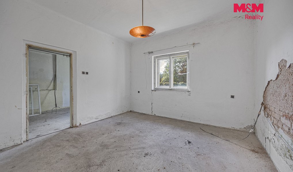 Prodej domu 160 m² s pozemkem 1 403 m², Šárovcova Lhota – náhled fotky 11