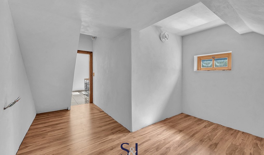 Prodej domu 320 m² s pozemkem 2 236 m², Rumburk – náhled fotky 32