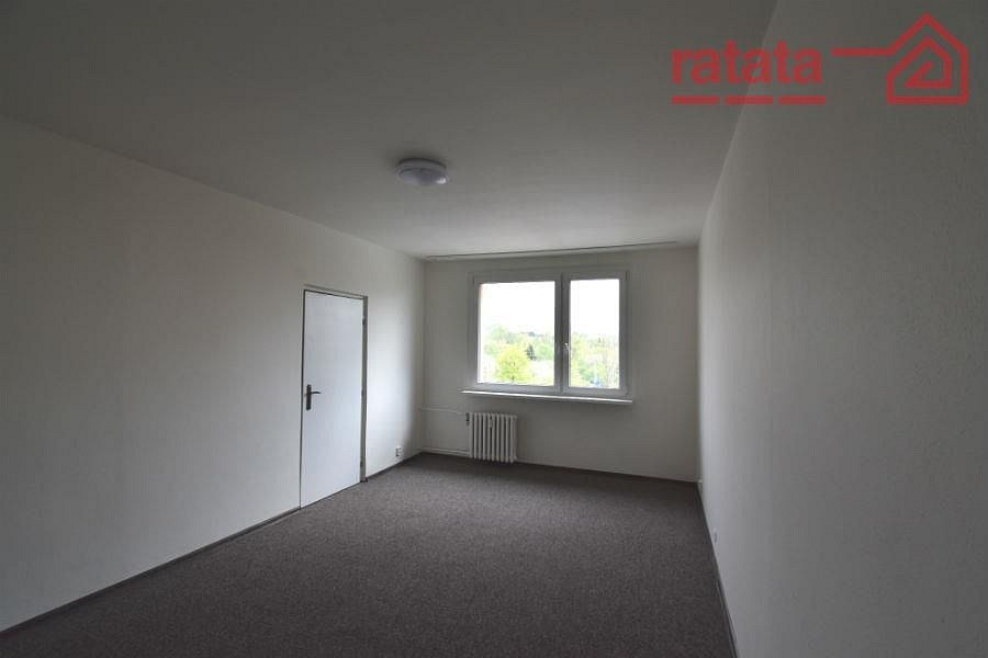 Pronájem bytu 2+1 62 m² – pohled 3