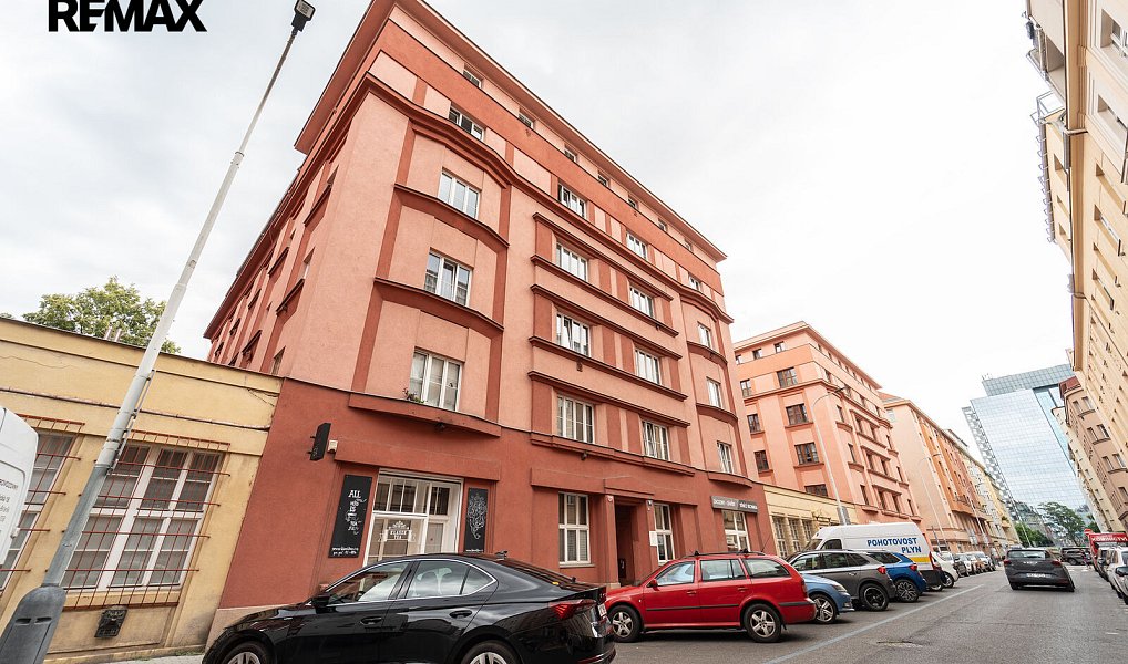 Prodej bytu 2+kk 61 m², Praha – náhled fotky 17