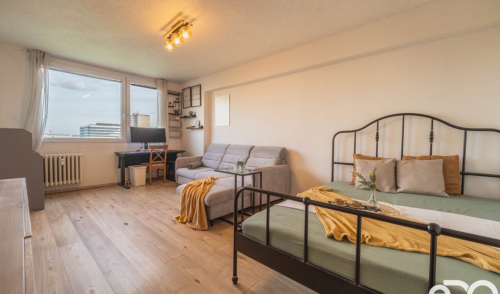 Prodej bytu 1+1 40 m², Mladá Boleslav – fotka 1 z 21
