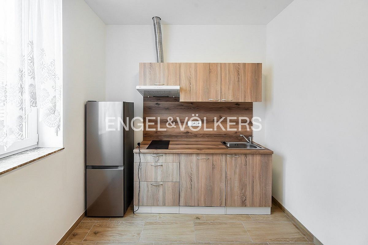 Pronájem bytu 1+1 34 m² – fotografie 2