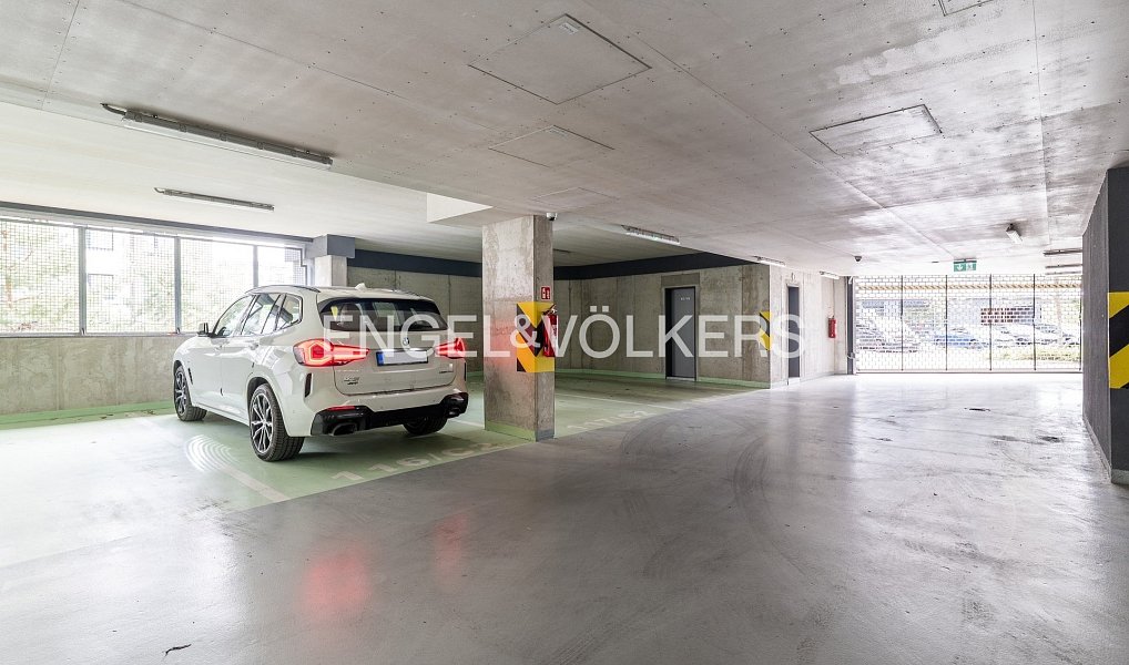 Prodej bytu 1+kk 30 m², Praha – náhled fotky 13