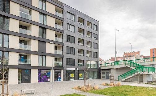 Prodej obchodních prostor 108 m²