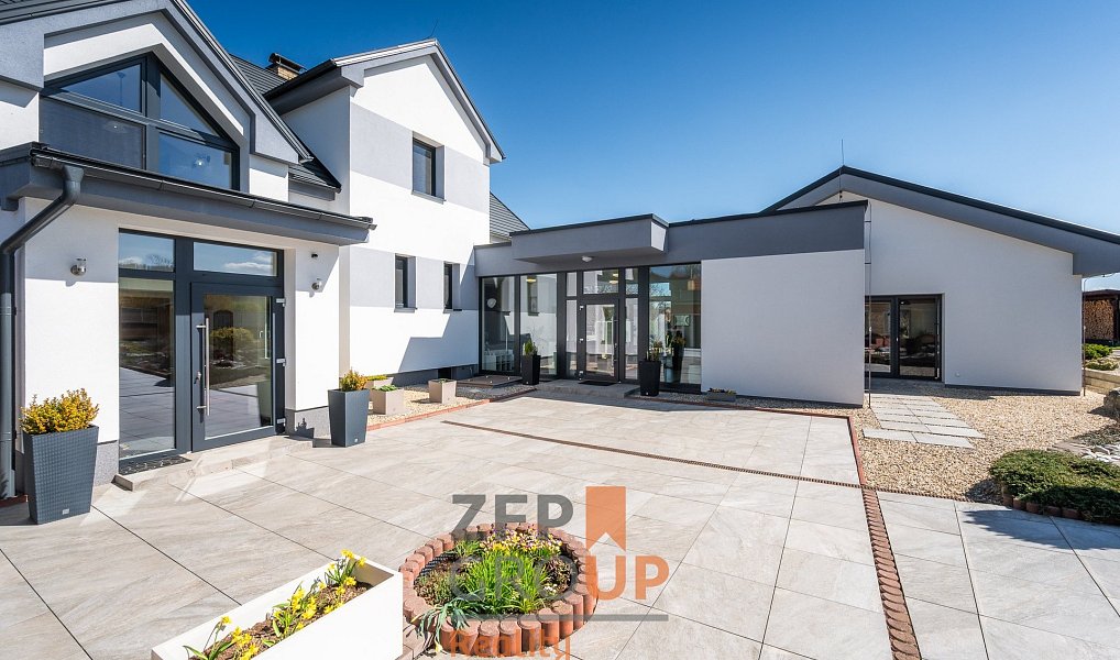Prodej domu 450 m² s pozemkem 4 129 m², Rozstání – náhled fotky 2