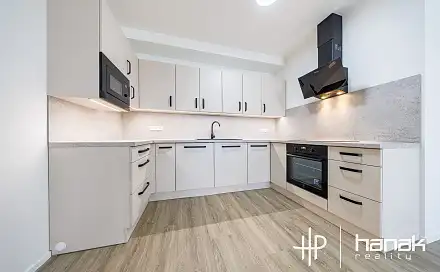 Pronájem bytu 3+kk 75 m², Olomouc - Slavonín