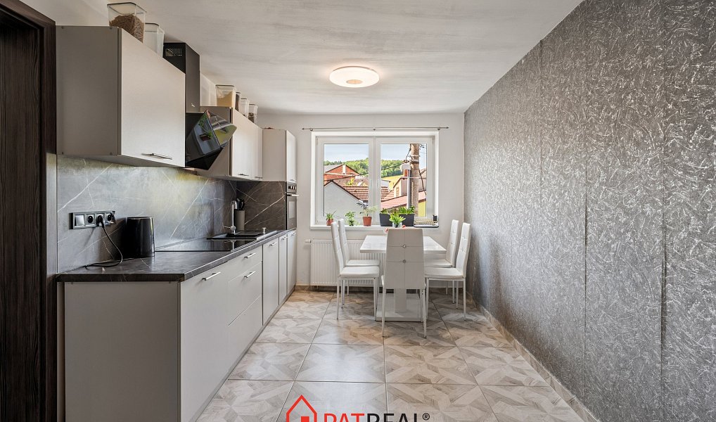 Prodej domu 177 m² s pozemkem 187 m², Rousínov – náhled fotky 5