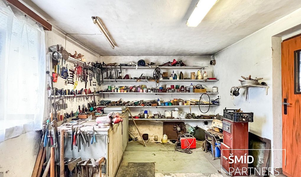 Prodej domu 175 m² s pozemkem 879 m², Chrást – náhled fotky 13