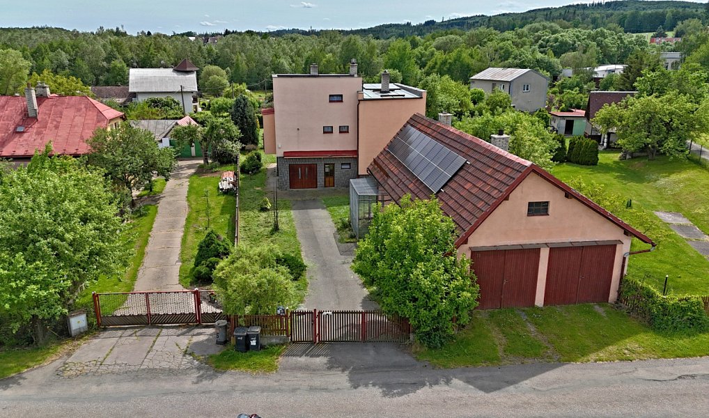 Prodej domu 250 m² s pozemkem 1 309 m², Jihlava – náhled fotky 3