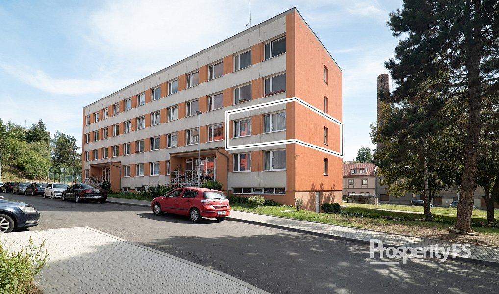 Prodej bytu 3+1 62 m², Slaný – náhled fotky 31