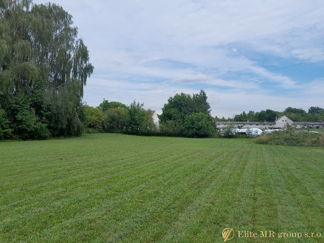 Prodej stavebního pozemku 2 025 m² — photo 4