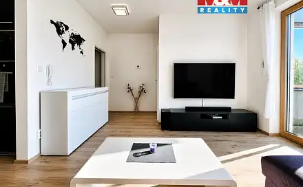 Pronájem bytu 2+kk 50 m², náměstí 13. prosince, Oslavany, okres Brno-venkov
